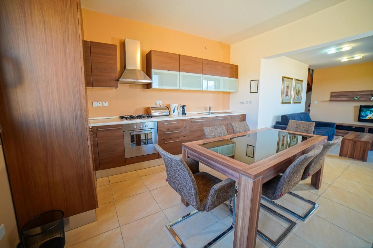 Mgarr Harbour Views Duplex Maisonette With Jacuzzi Hot Tub מראה חיצוני תמונה