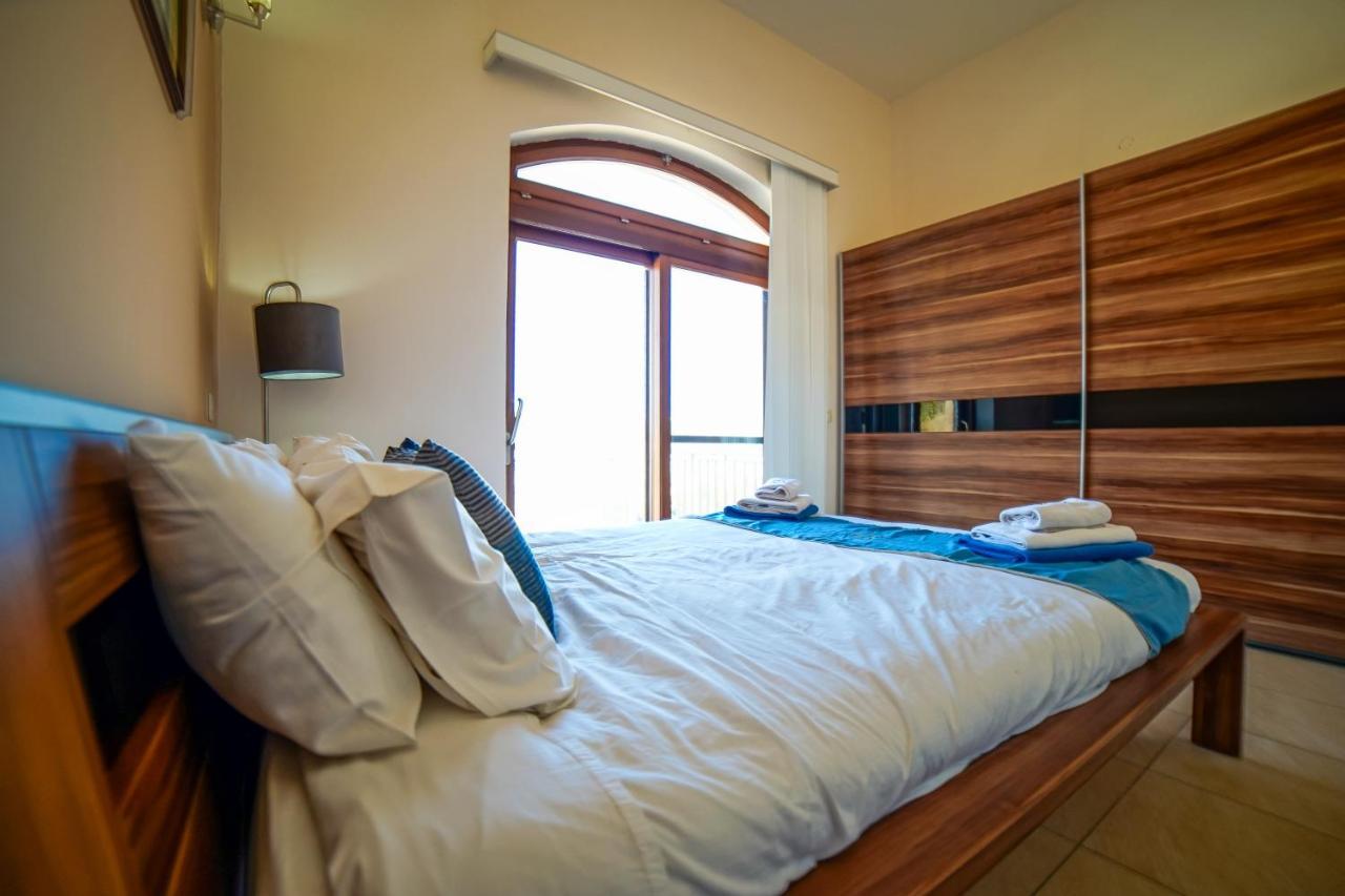 Mgarr Harbour Views Duplex Maisonette With Jacuzzi Hot Tub מראה חיצוני תמונה
