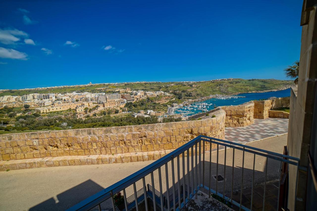Mgarr Harbour Views Duplex Maisonette With Jacuzzi Hot Tub מראה חיצוני תמונה