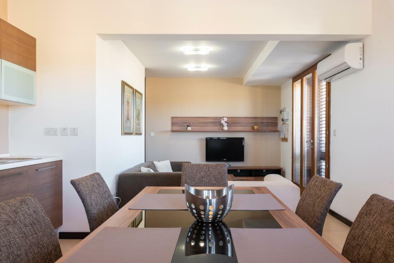 Mgarr Harbour Views Duplex Maisonette With Jacuzzi Hot Tub מראה חיצוני תמונה